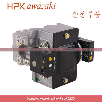 Hitachi รถขุดตีนตะขาบเท้าเหยียบ 1024384 1024224 1022441 สำหรับ ZAX240-3 ZAX330-3
